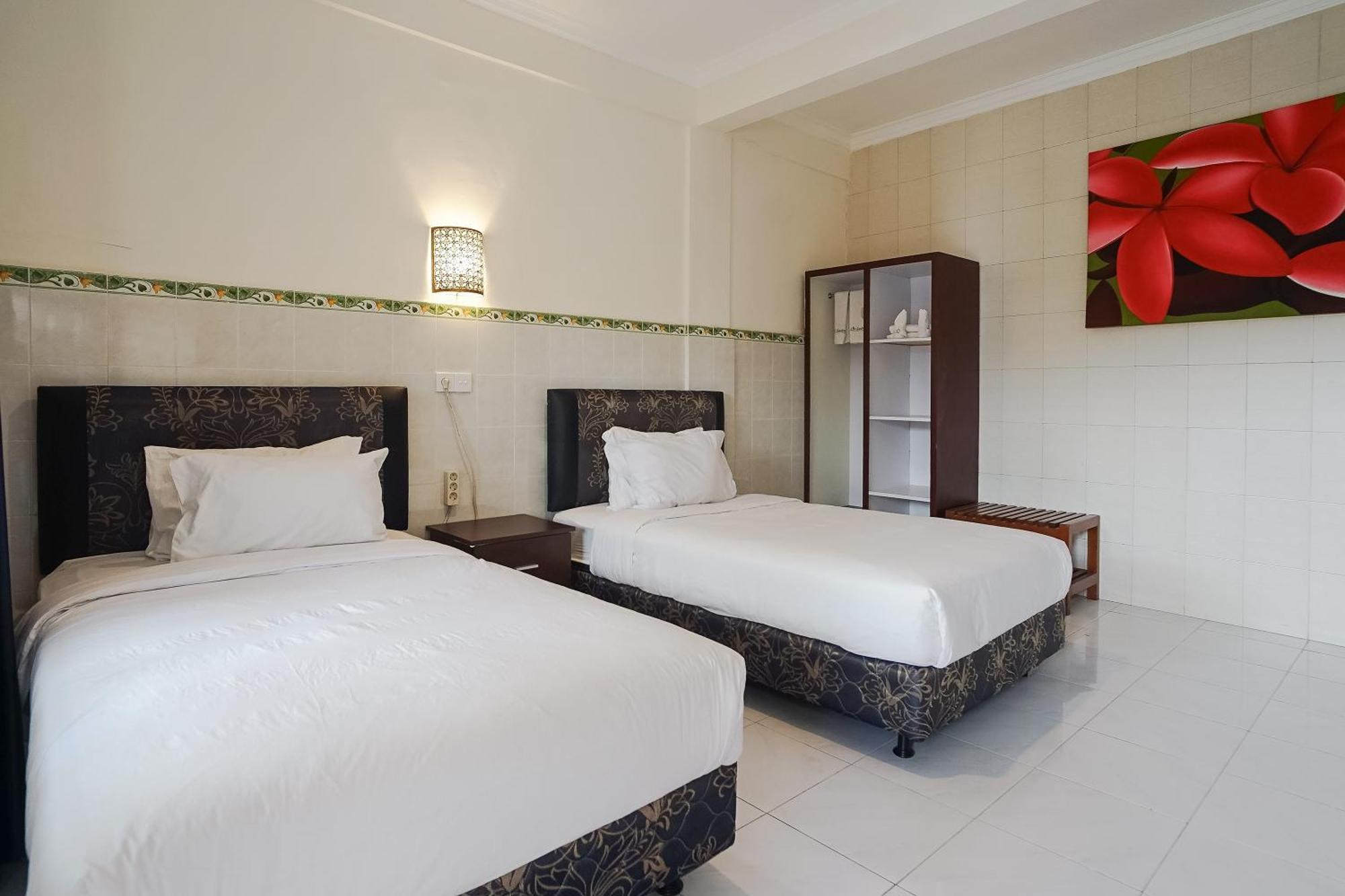 City Garden Bali Dwipa Hotel, Kuta Kuta Lombok Exteriör bild