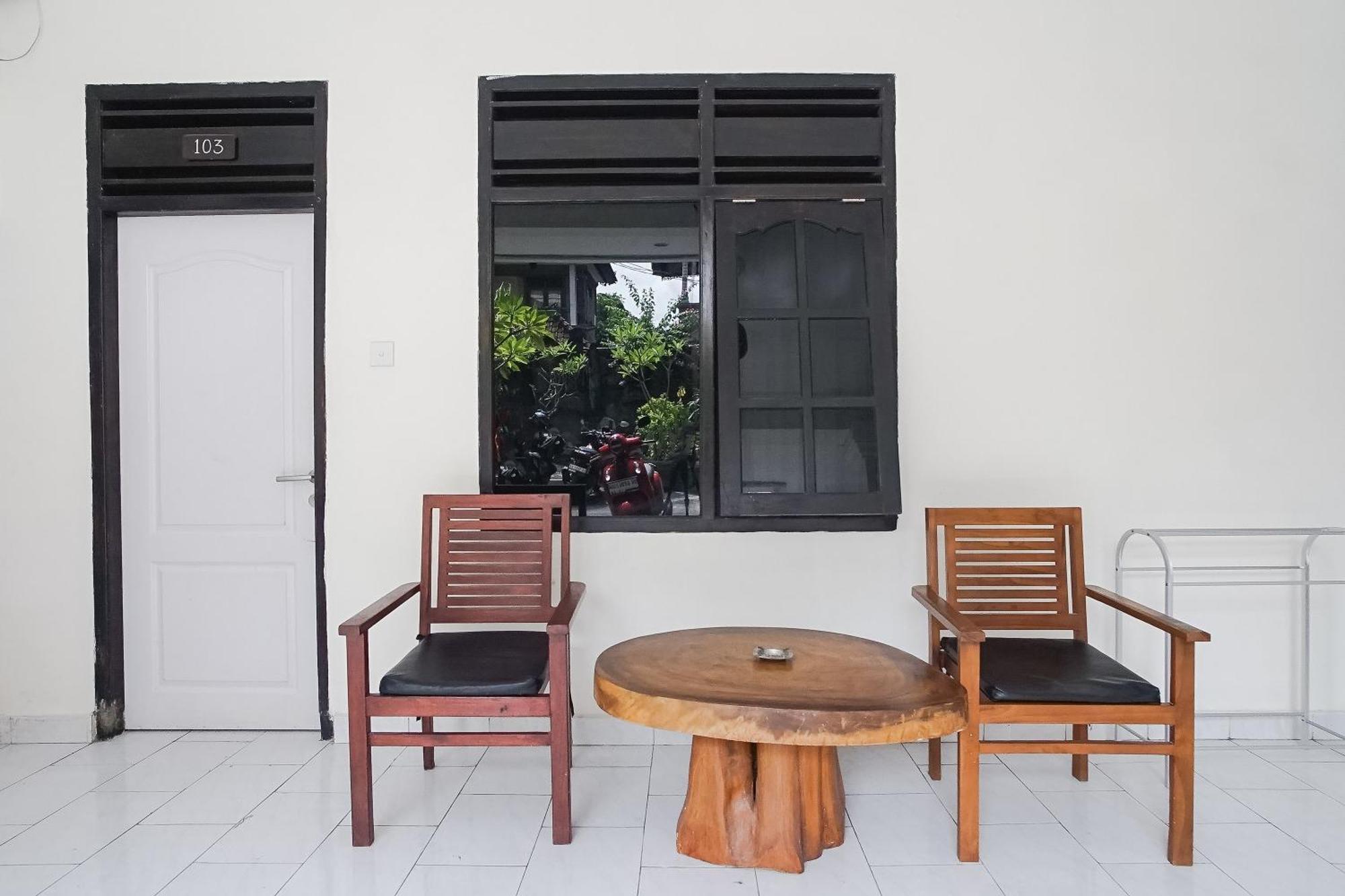 City Garden Bali Dwipa Hotel, Kuta Kuta Lombok Exteriör bild